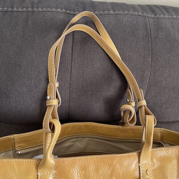 Frye Artisan Leather Melissa Tote Bag Shoulder Shopping Purse Mustard Brown - Picture 5 of 16